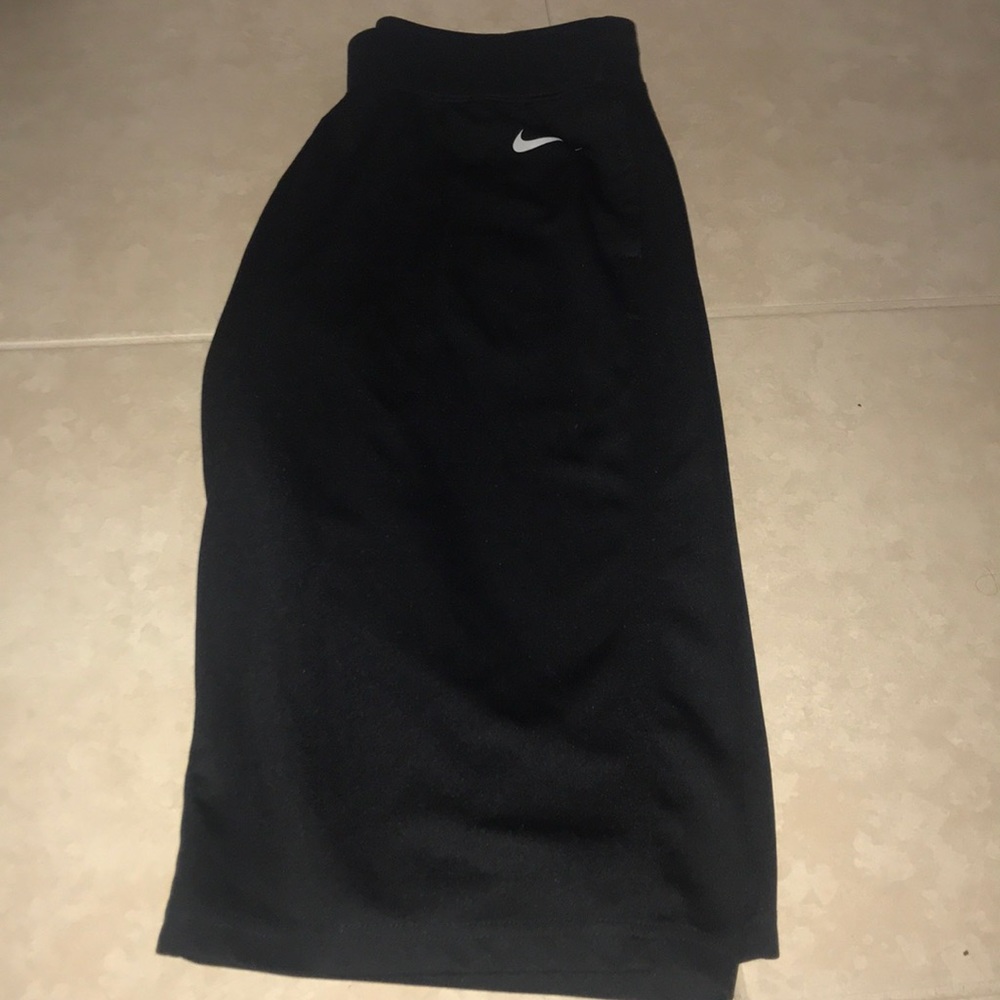 Nike dry fit capris